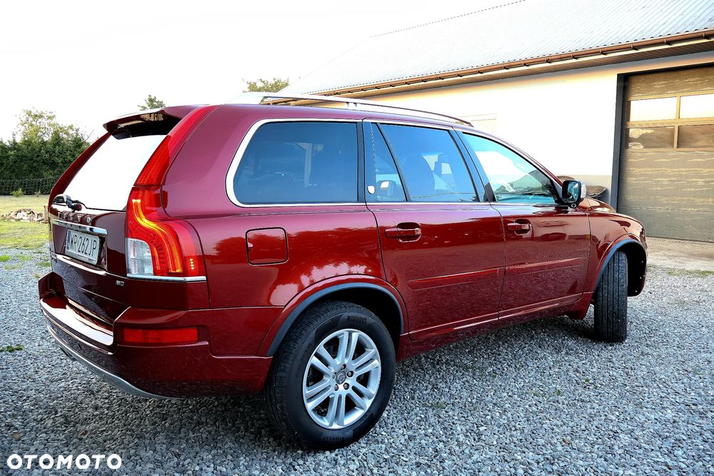 Volvo XC 90 - 9