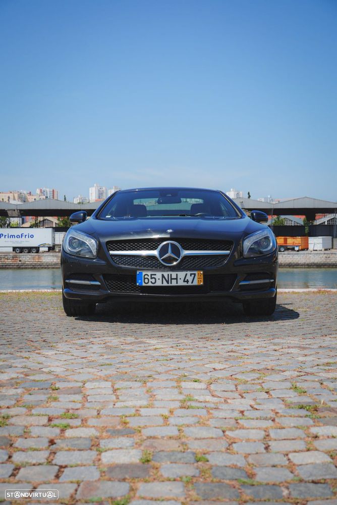 Mercedes-Benz SL 350 Standard - 25