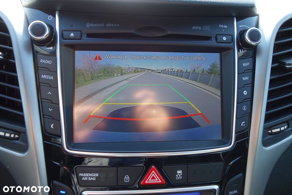 Hyundai i30 1.6 Fifa World Cup Edition - 28