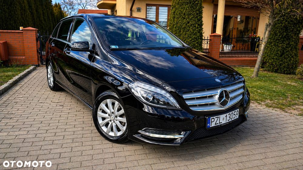 Mercedes-Benz Klasa B 180 BlueEFFICIENCY Edition Style - 1