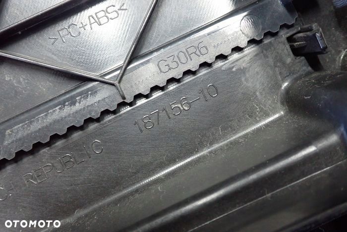 BMW G30 G31 5 LIFT 20- atrapa grill - 9
