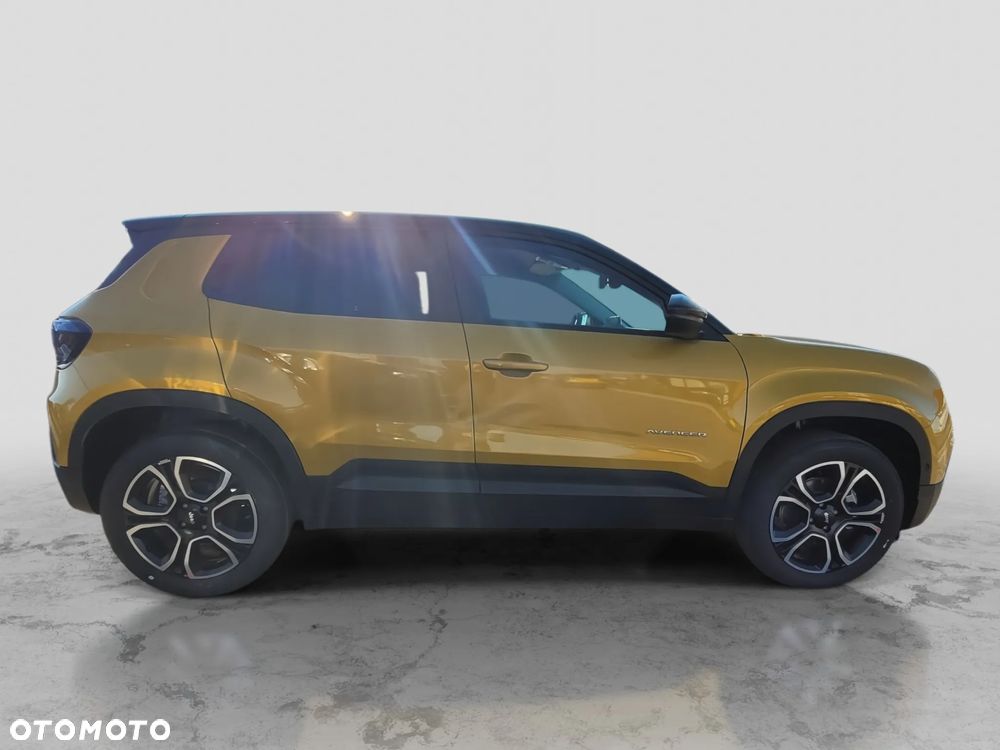 Jeep Avenger 1.2 T3 mHEV Summit FWD eDCT6 - 6