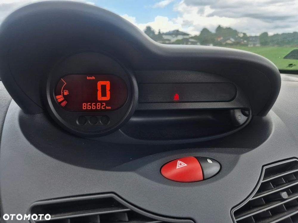 Renault Twingo 1.2 16V Night & Day - 23