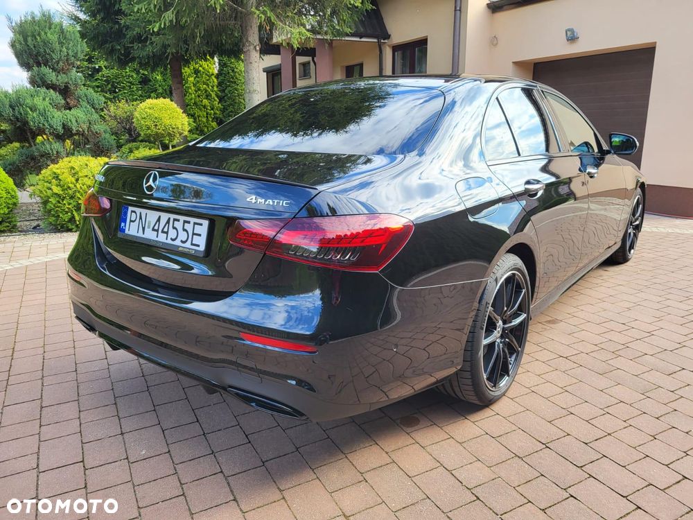 Mercedes-Benz Klasa E 220 d 4-Matic - 32
