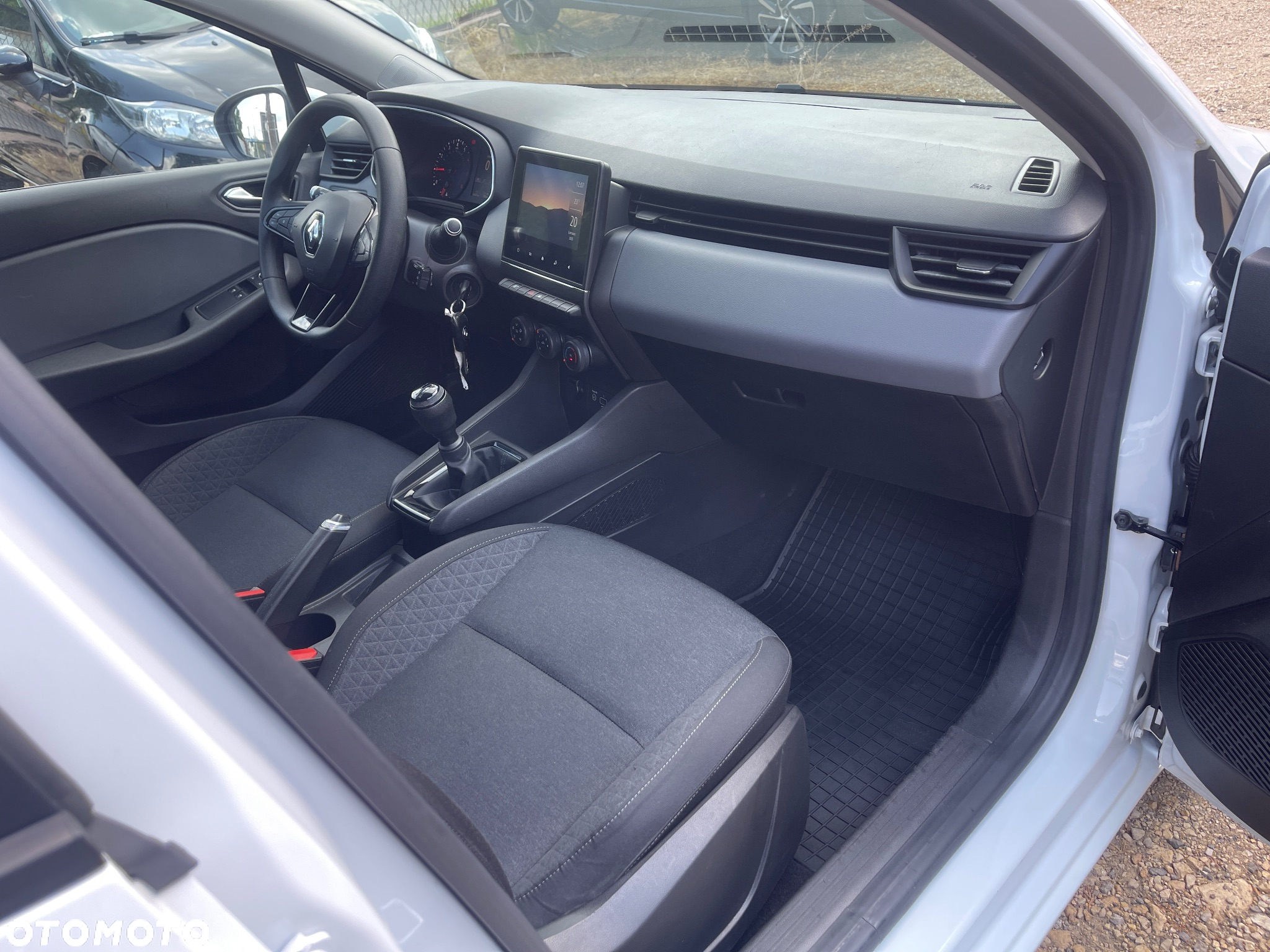 Renault Clio SCe 65 EQUILIBRE - 15
