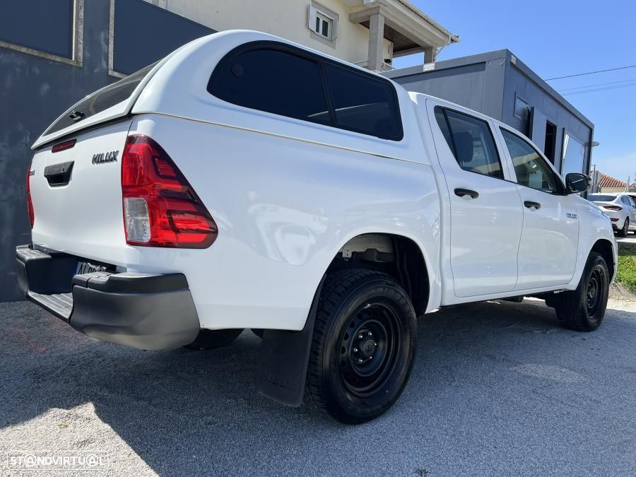 Toyota Hilux 2.4 D-4D 4WD CD CM - 14