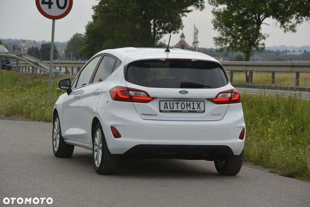 Ford Fiesta - 7