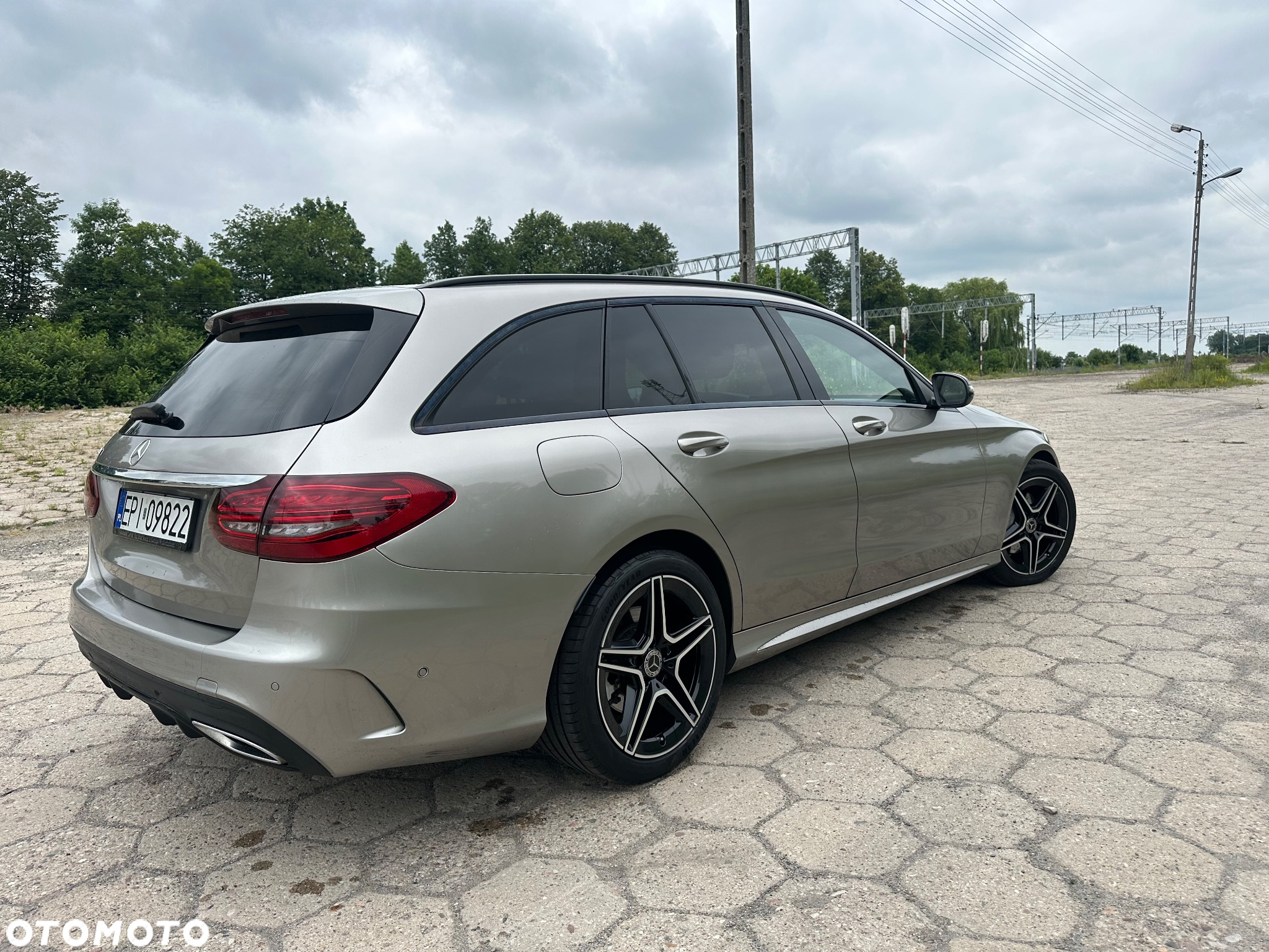 Mercedes-Benz Klasa C 220 d T 9G-TRONIC Night Edition - 6