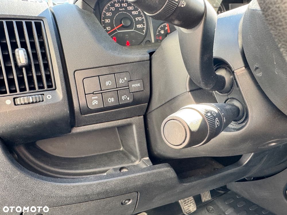 Peugeot BOXER - 22