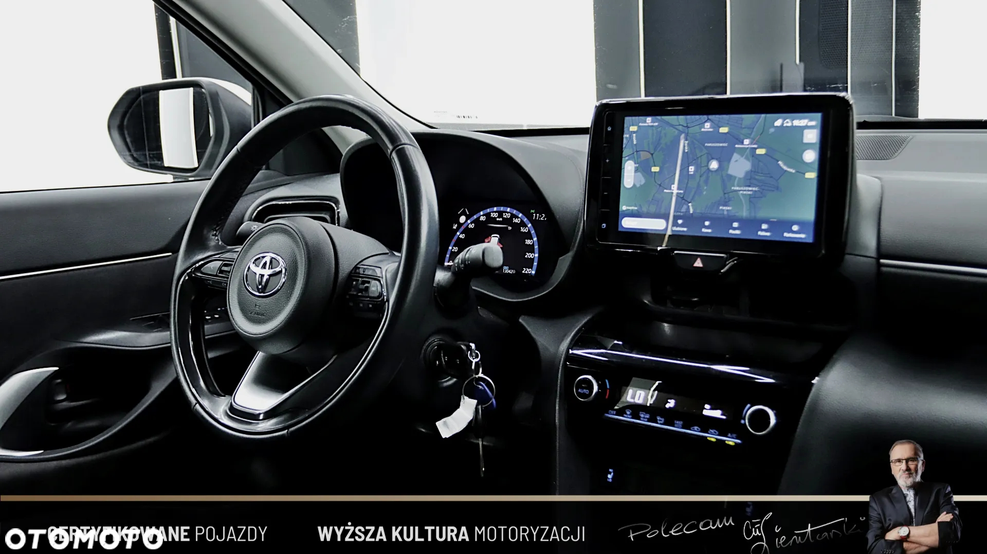 Toyota Yaris Cross Hybrid 1.5 Comfort - 19
