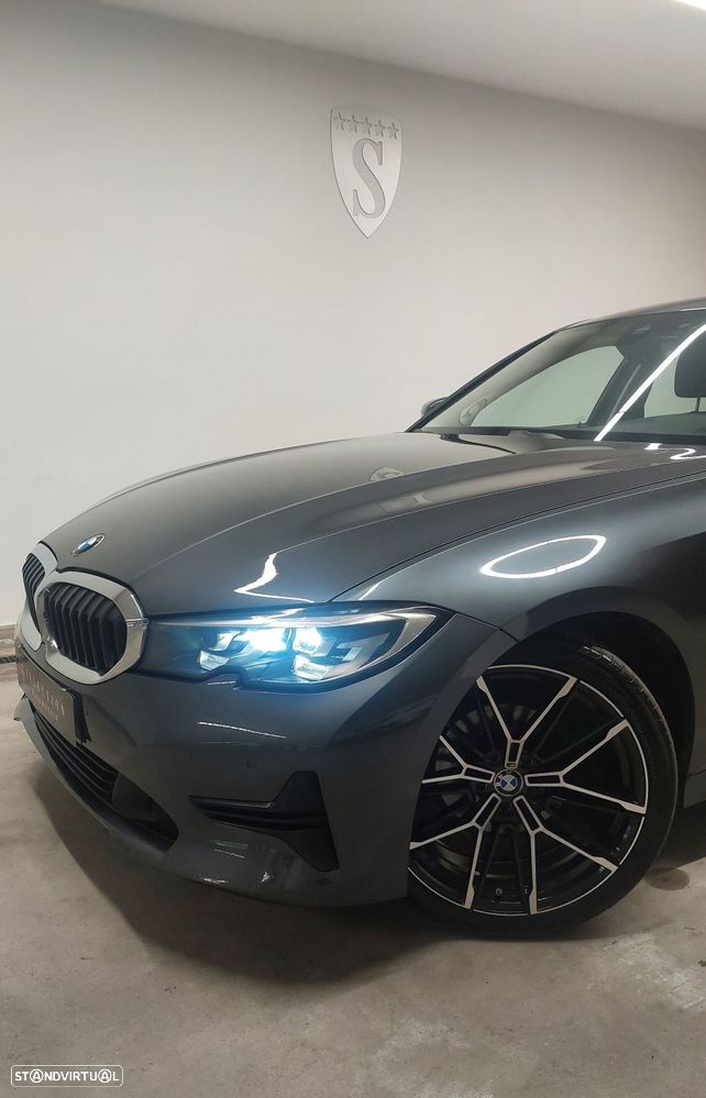 BMW 318 d Line Sport - 22