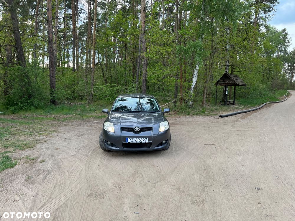 Toyota Auris 1.33 VVT-i - 8