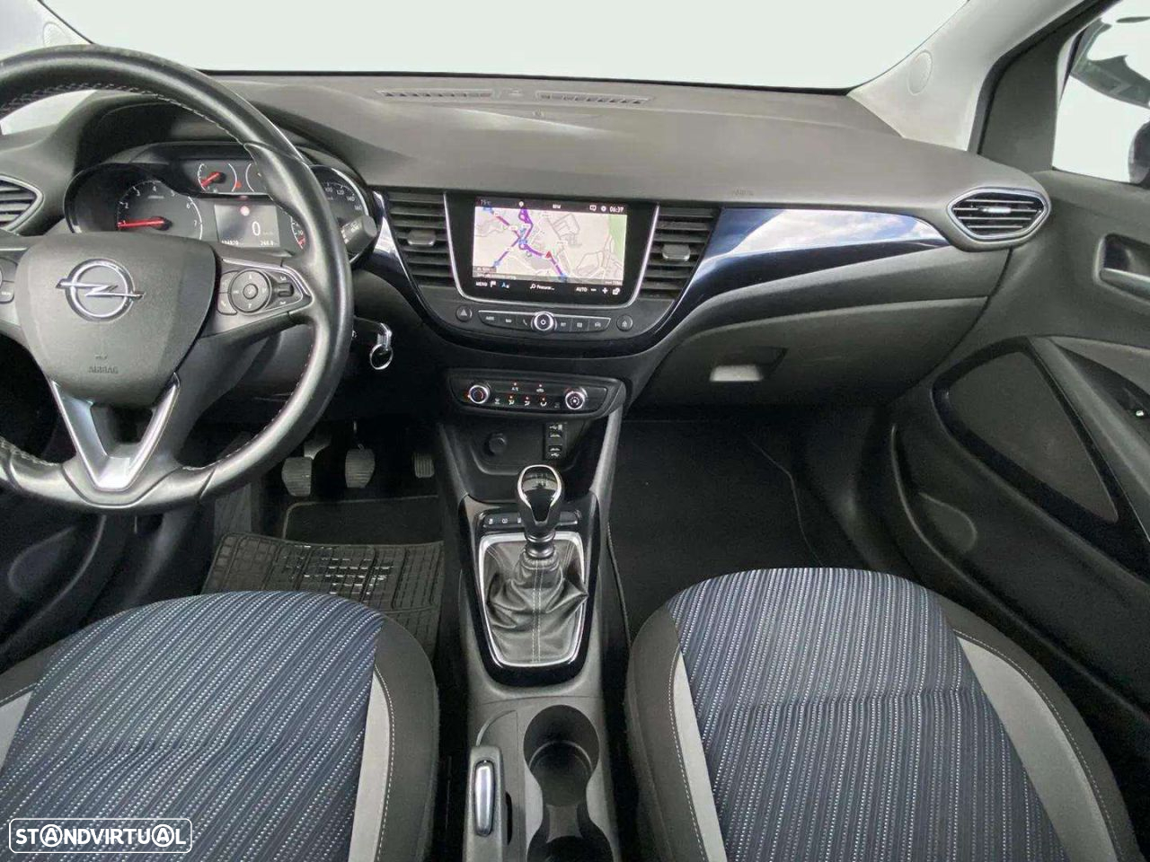 Opel Crossland X - 8