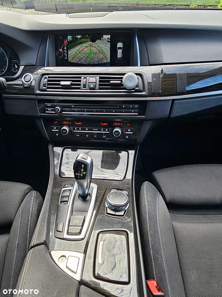 BMW Seria 5 520d M Sport Edition - 27