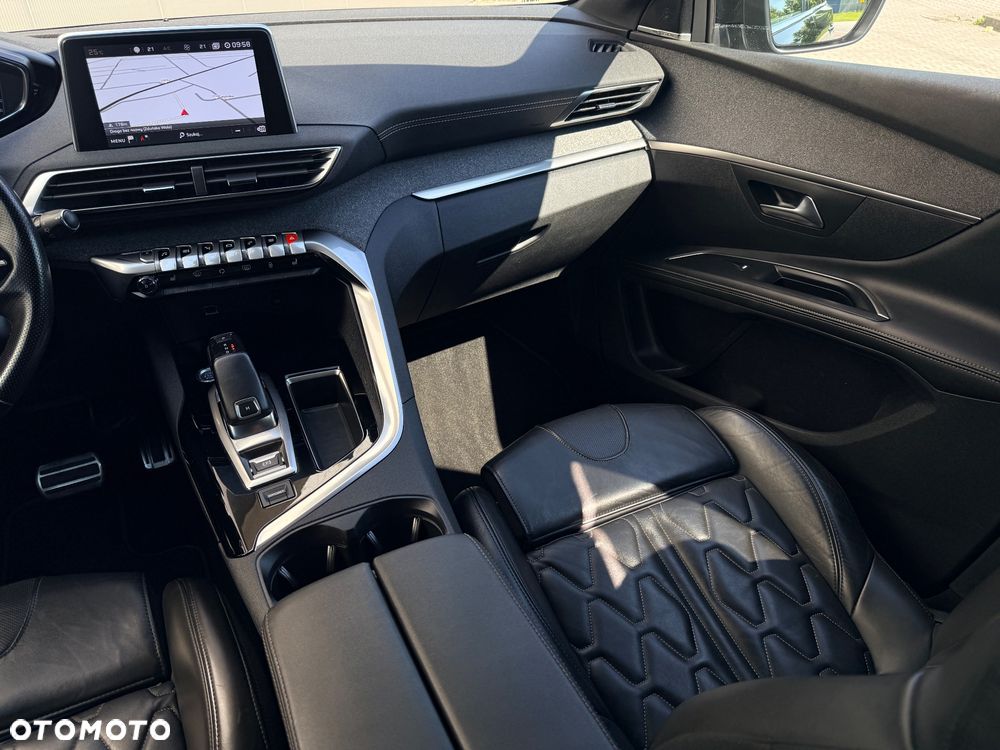 Peugeot 5008 PureTech 180 EAT8 Stop & Start GT - 11