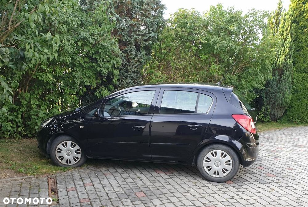 Opel Corsa - 3