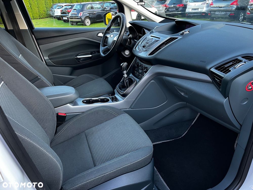 Ford C-MAX 2.0 TDCi Champions Edition - 26