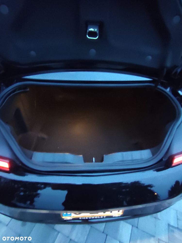 Chevrolet Camaro 2.0 - 12