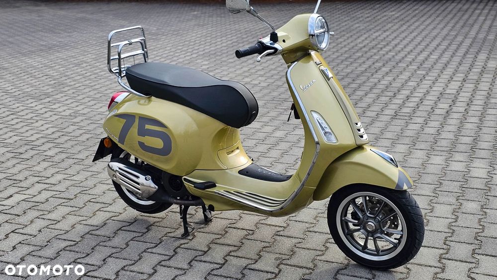 Piaggio Vespa - 6