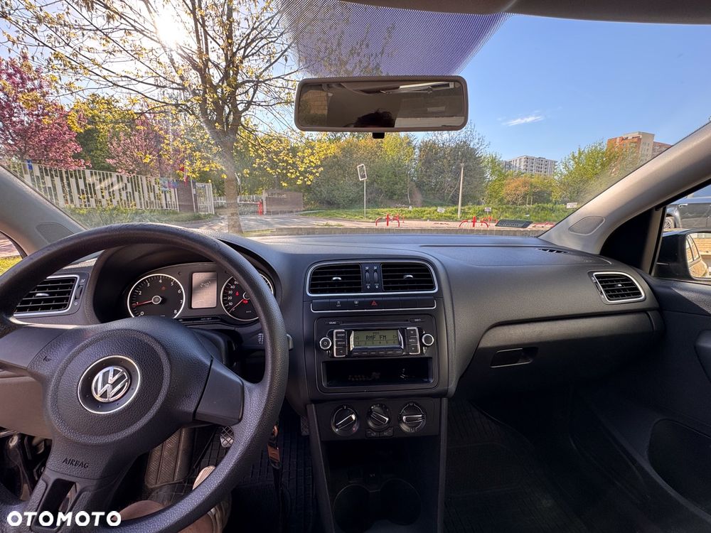 Volkswagen Polo - 9