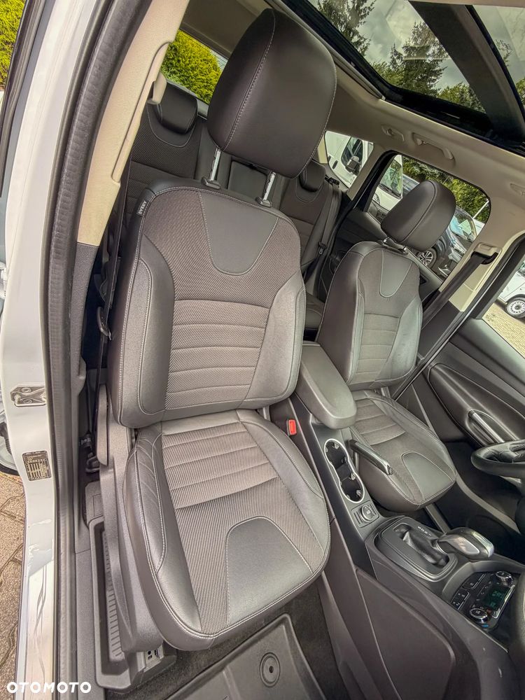 Ford Kuga 2.0 TDCi 4WD Trend - 16