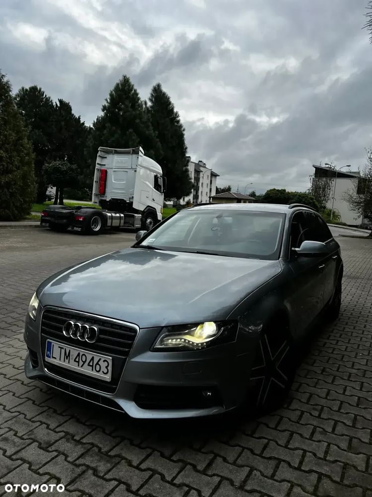 Audi A4 - 1