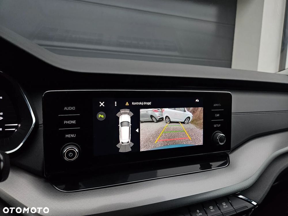 Skoda Octavia 2.0 TDI SCR Ambition DSG - 21