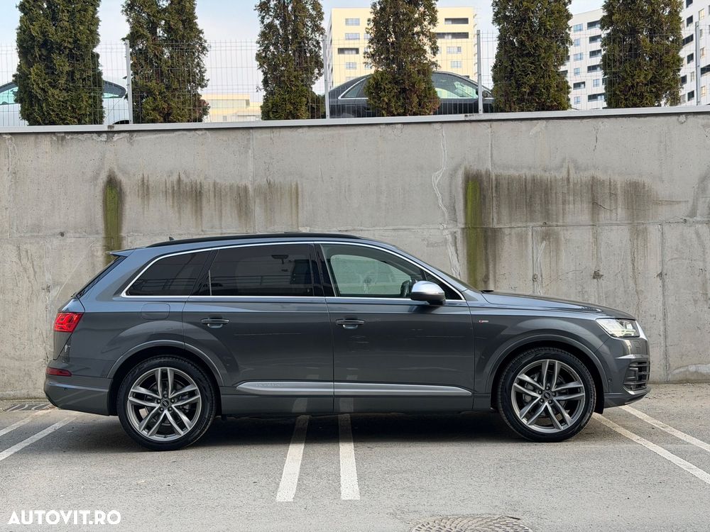 Audi Q7 - 12