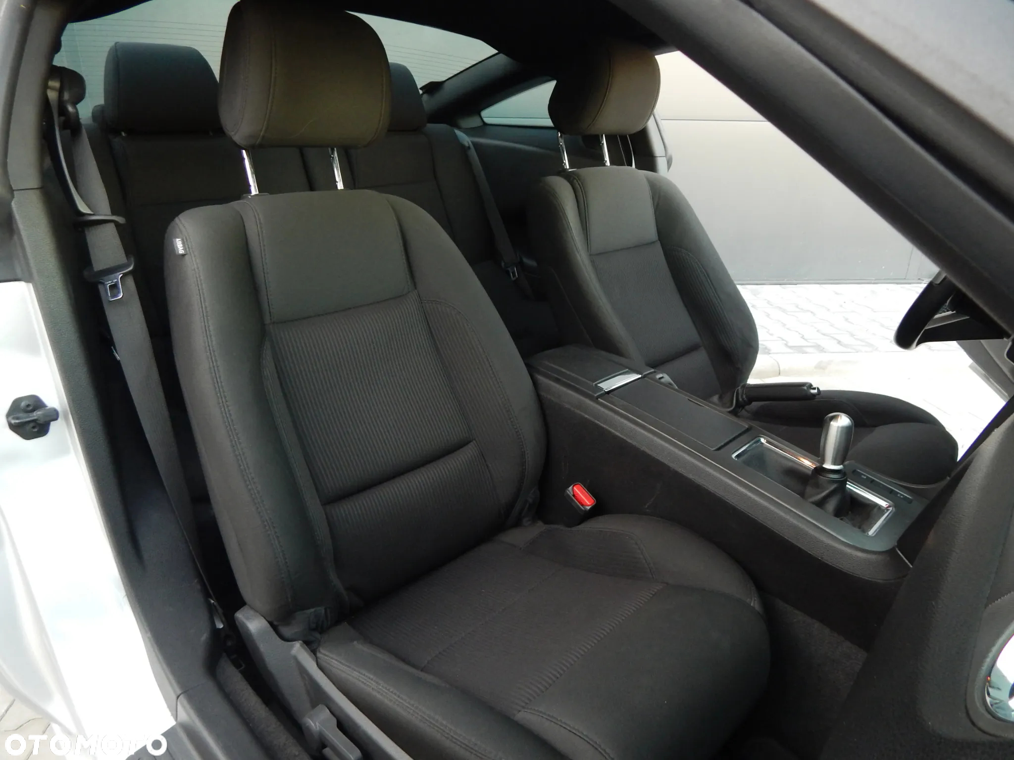 Ford Mustang 3.7 V6 Premium - 26
