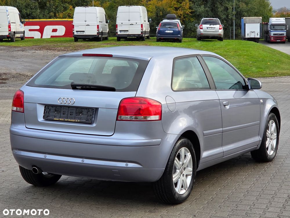 Audi A3 1.6 Ambition - 5