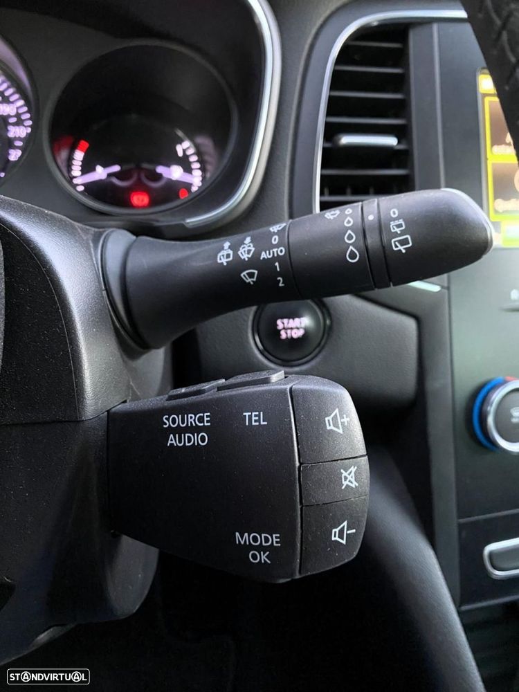 Renault Mégane 1.5 Blue dCi Limited - 12