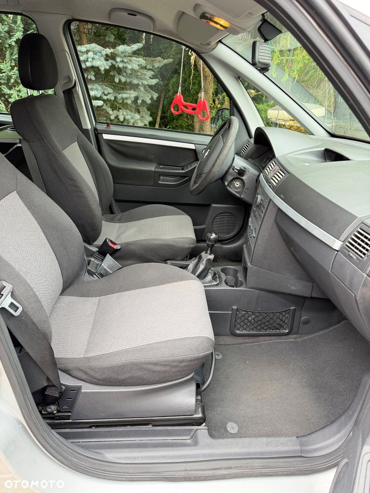 Opel Meriva - 19