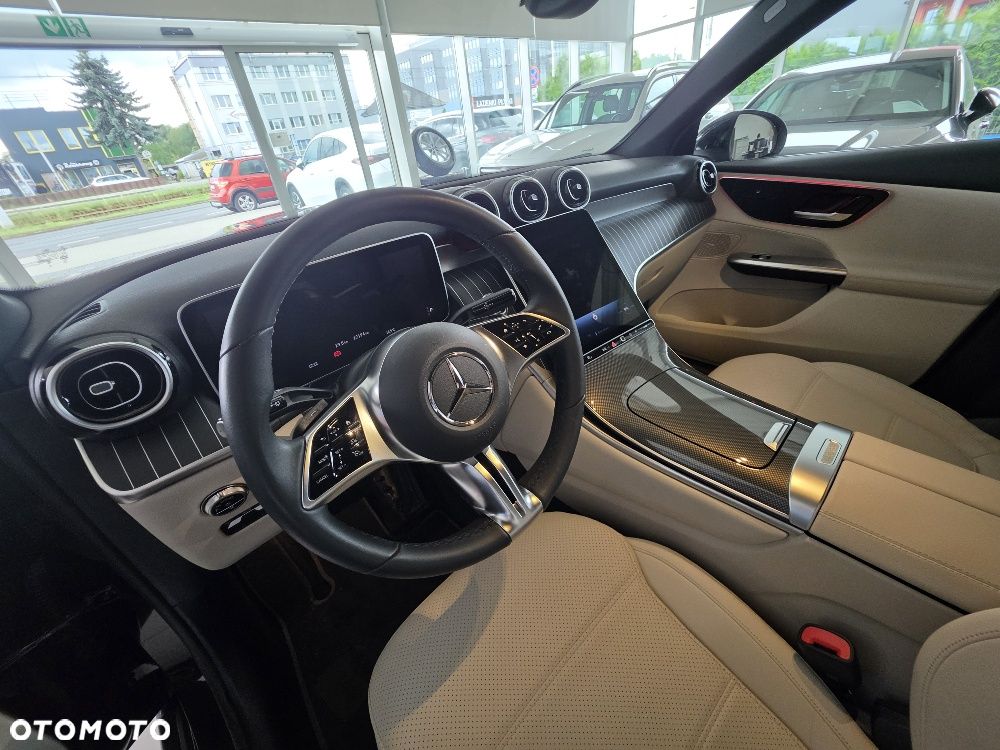 Mercedes-Benz GLC - 9