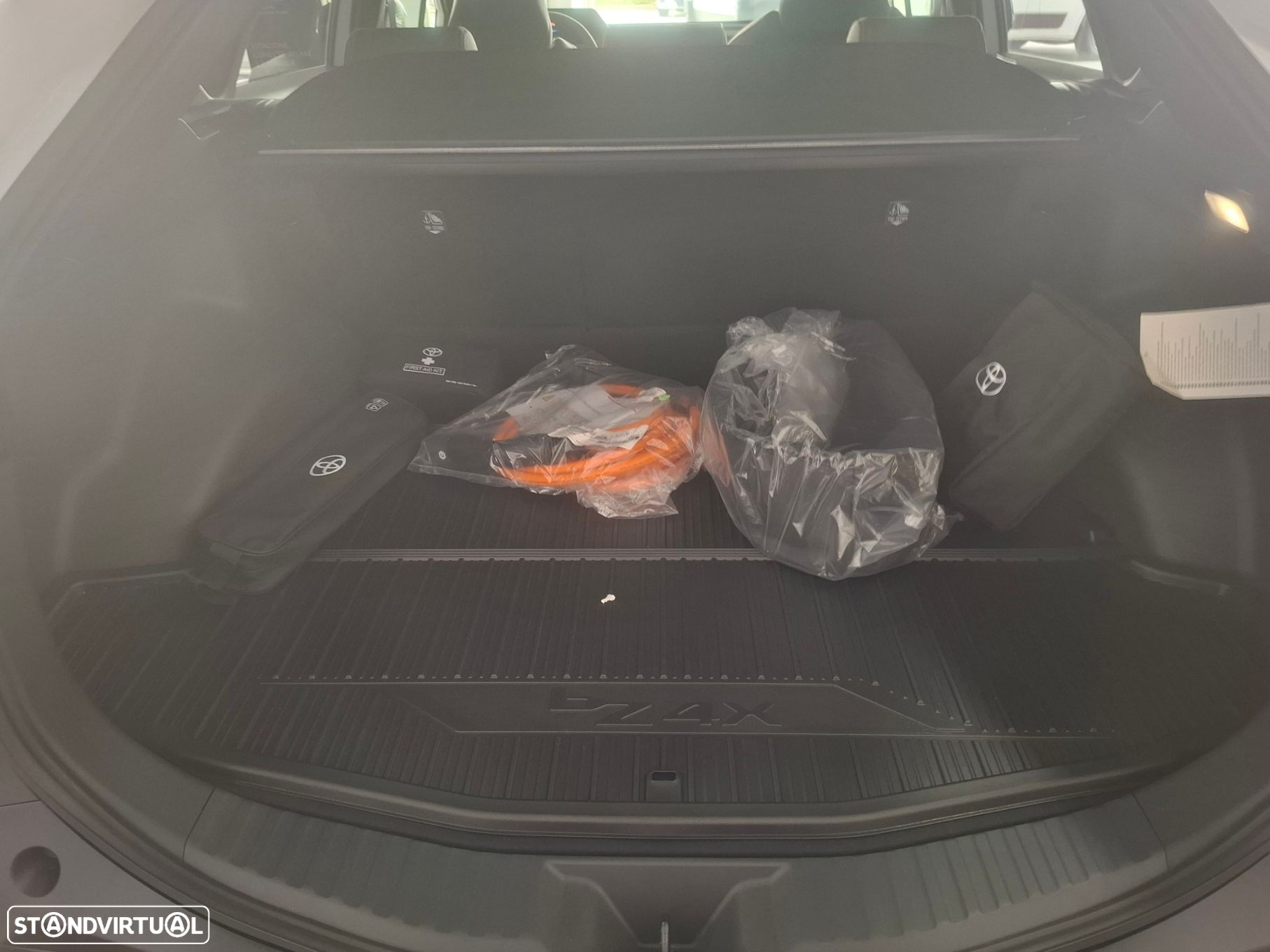 Toyota bZ4X 71,4 kWh Premium - 19