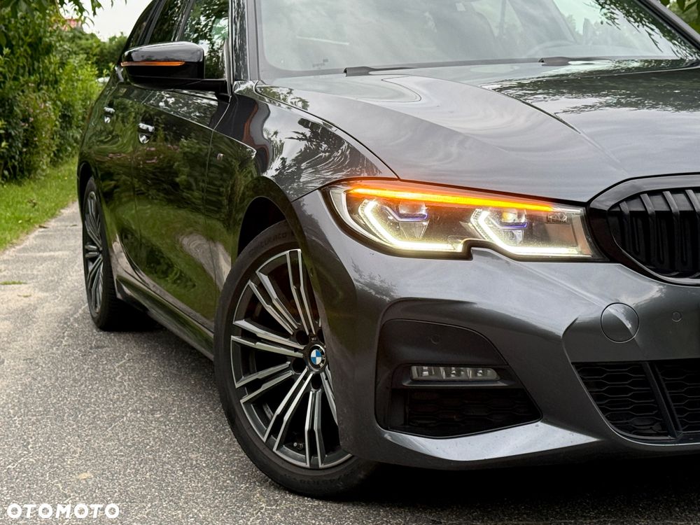 BMW Seria 3 318d M Sport Shadow - 5