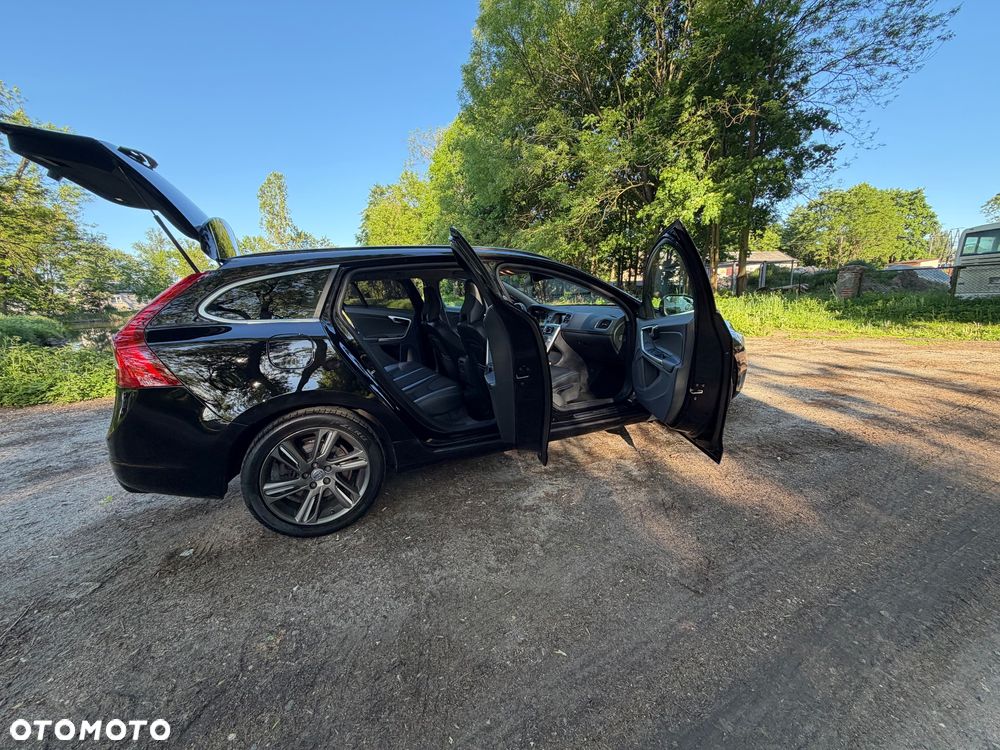 Volvo V60 D2 Drive-E Dynamic Edition (Momentum) - 13