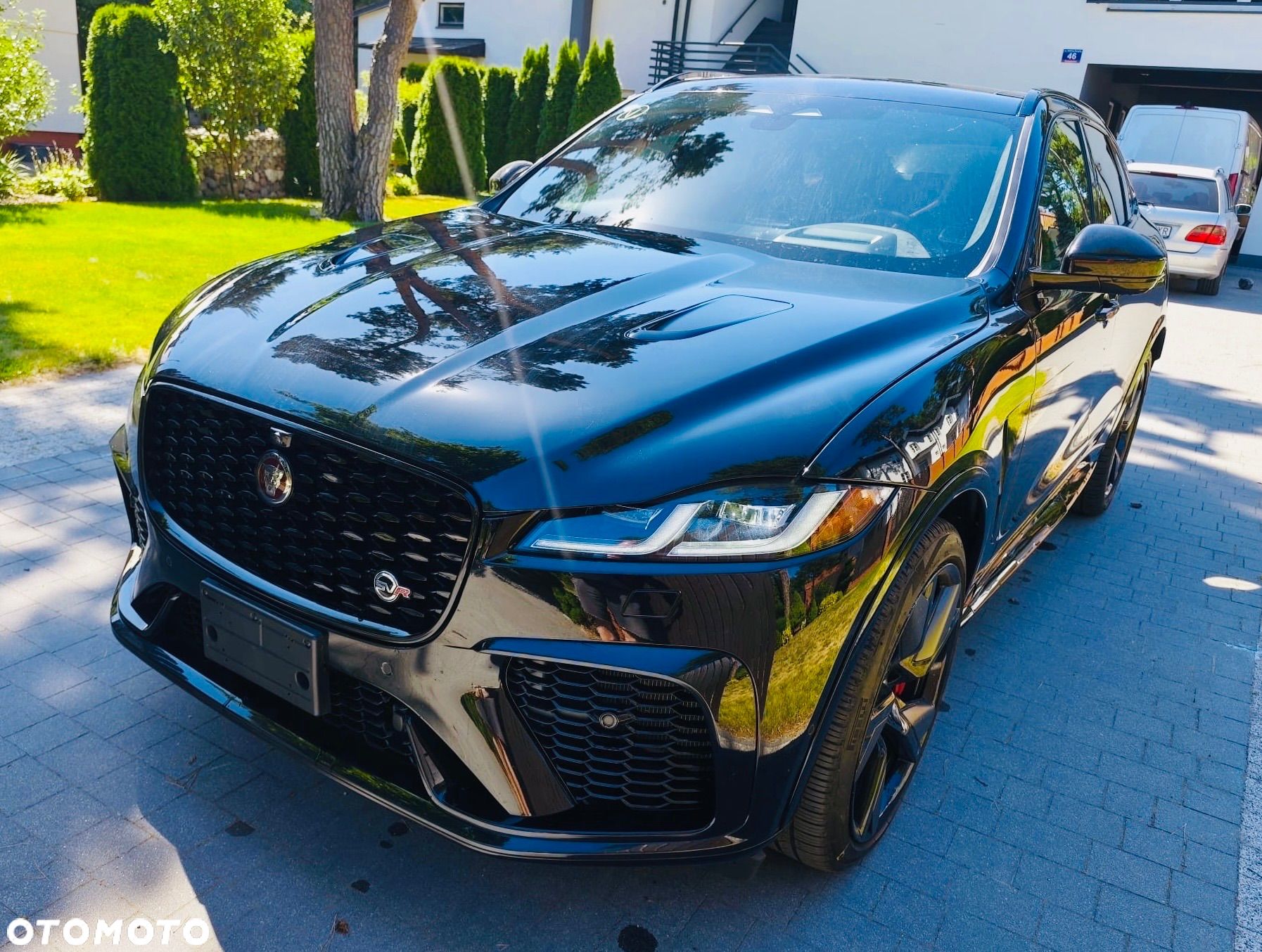 Jaguar F-Pace 5.0 V8 P550 AWD SVR - 1