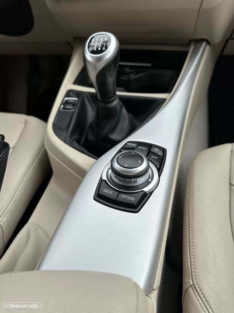 BMW 116 d EfficientDynamics Edition Urban Line - 56