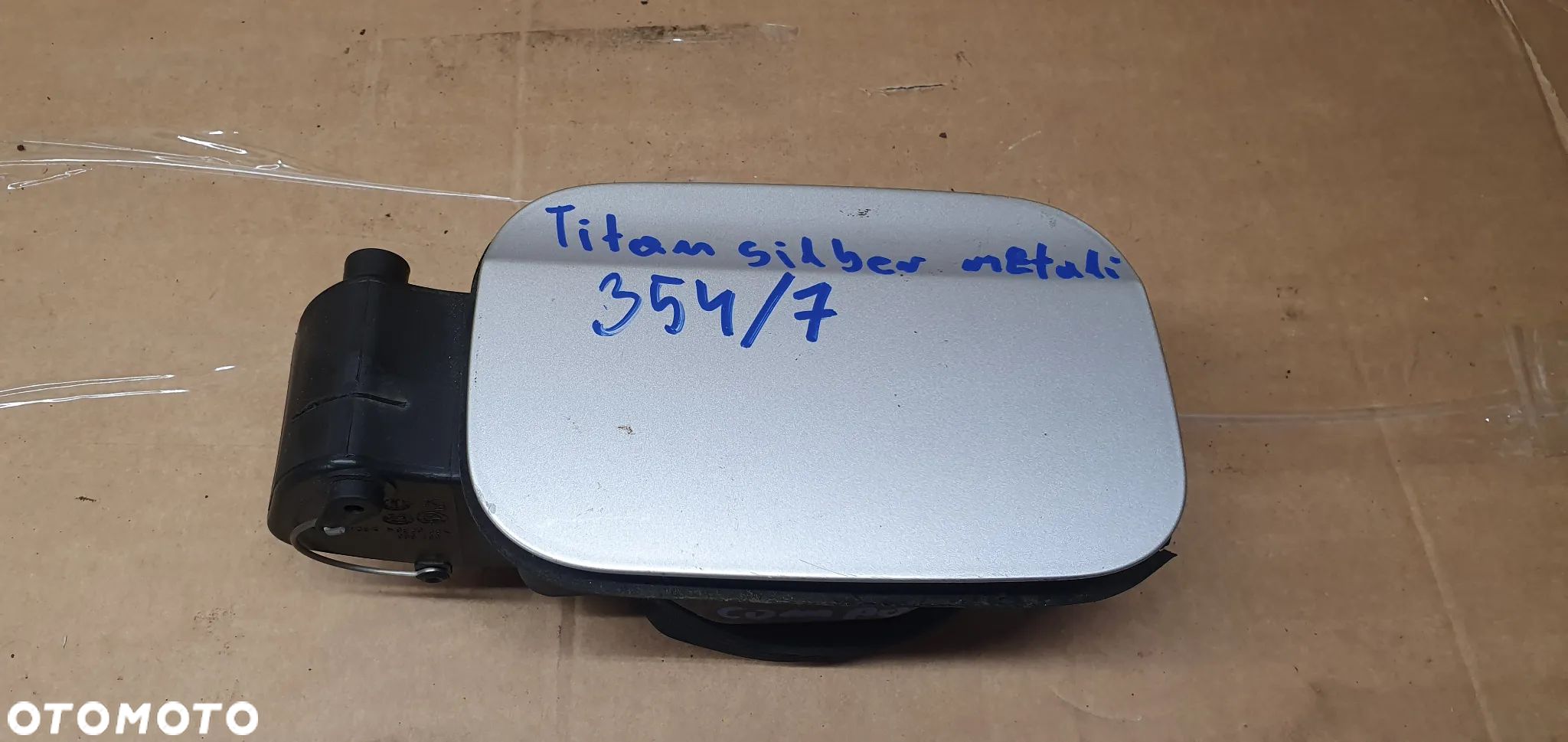 Klapka wlewu paliwa BMW 3 E46 Compact 7007960 354/7 - 1