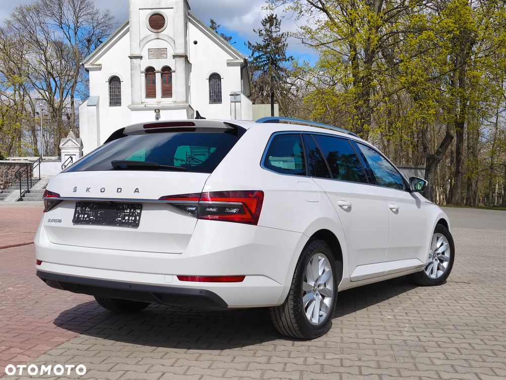 Skoda Superb 2.0 TDI DSG Ambition - 3