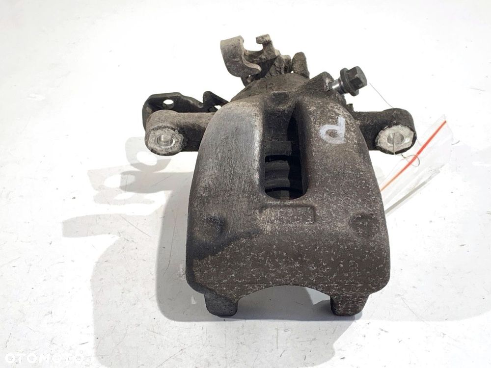 ZACISK PRAWY TYŁ  OPEL ZAFIRA / ZAFIRA FAMILY B (A05) 2005 - 2019 1.9 CDTI (M75) 88 kW [120 KM] - 1