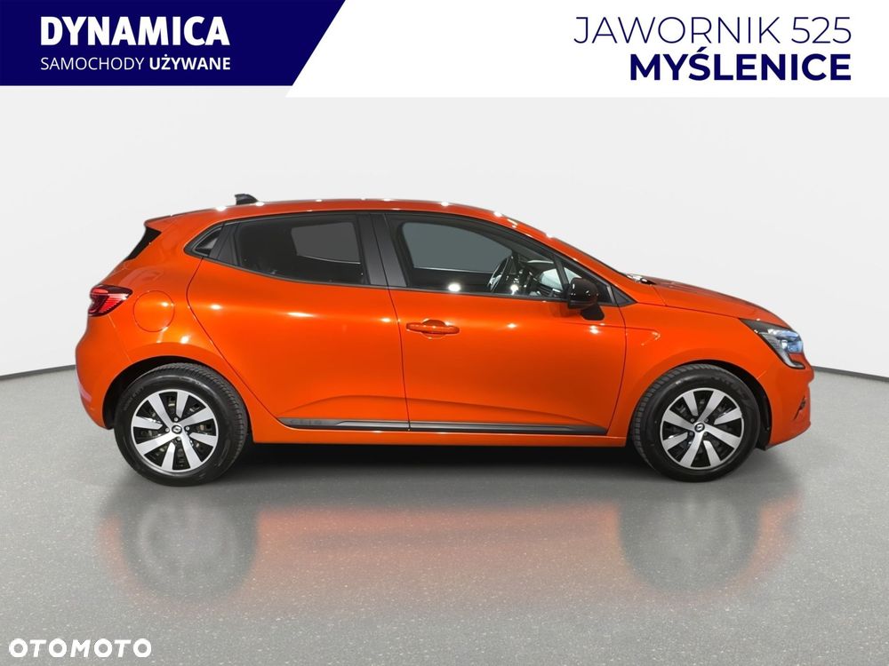 Renault Clio - 9