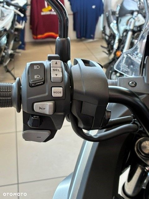 Honda NC - 9