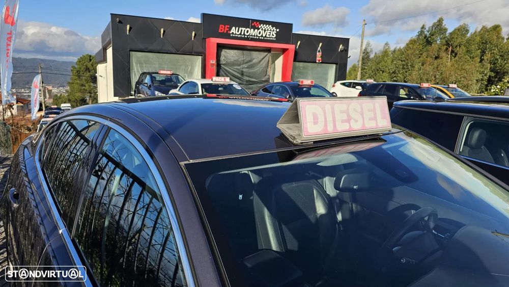 Jaguar XF 2.7 D V6 Premium Luxury - 15