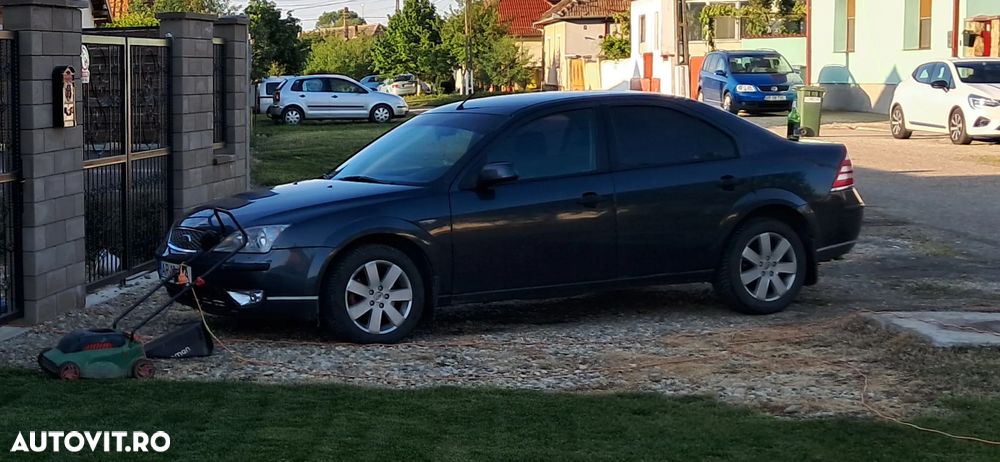 Ford Mondeo 2.0TDCi Ambiente - 2