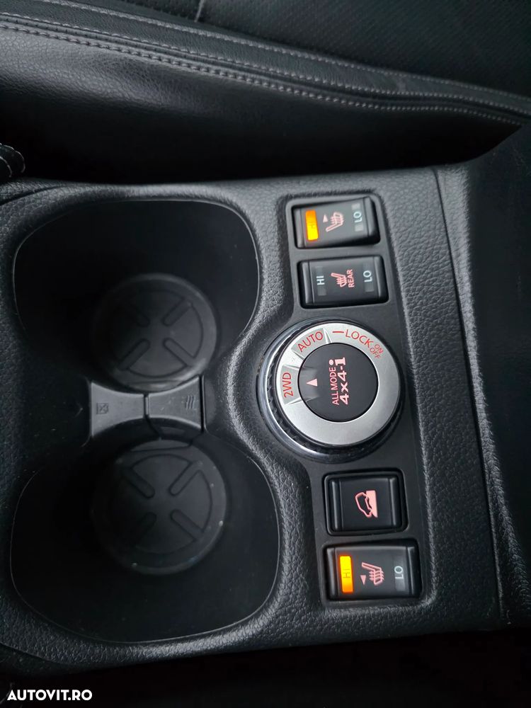 Nissan X-Trail 2.0 dCi ALL-MODE 4x4i Xtronic Tekna - 13