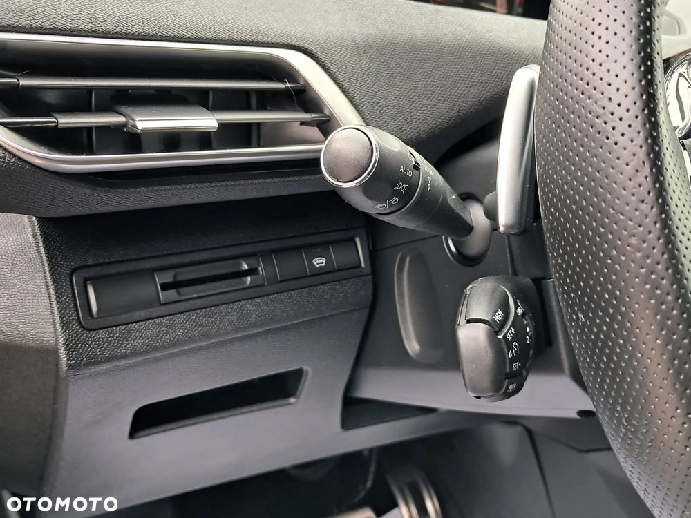 Peugeot 3008 2.0 BlueHDi GT S&S EAT8 - 25