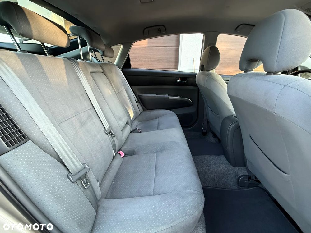 Toyota Prius 1.5 VVT-i Sol - 27