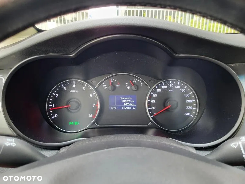 Kia Carens 1.6 GDI M - 18