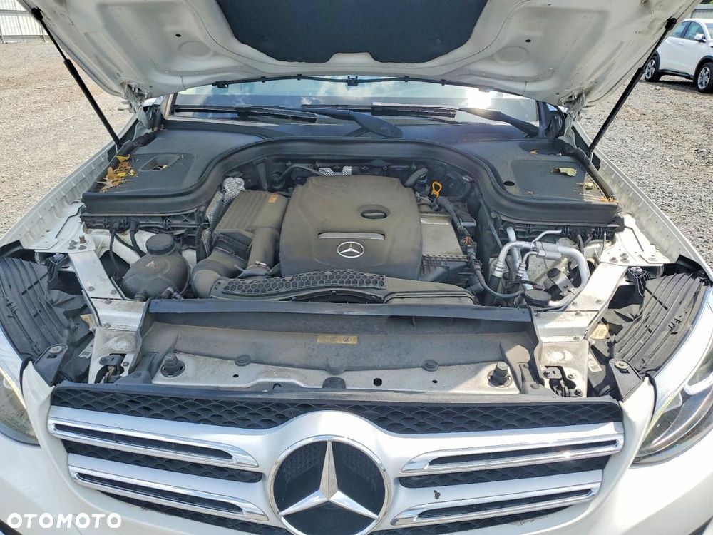 Mercedes-Benz GLC 300 4Matic 9G-TRONIC - 11
